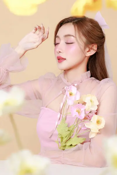 Young Cute Asian Woman Pink Elegant Dress Korean Style Makeup — Stock Photo, Image