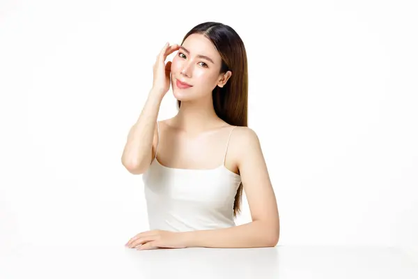 Asian Woman Beautiful Face Fresh Smooth Skin Cute Female Model — Stock Photo, Image
