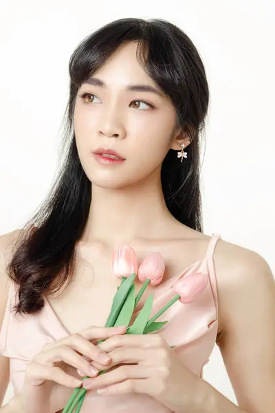 Κοντινό Πλάνο Του Beautiful Young Asian Γυναίκα Πρόσωπο Κτυπήματα Και — Φωτογραφία Αρχείου