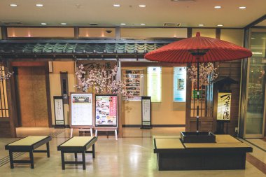 Japonya 'nın Kobe kentindeki bir lokantada sergilenen yemek modeli. 9 Nisan 2012