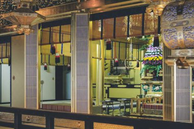 9 Nisan 2012 'de Nishi Hongan' da bir salon.