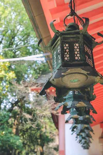 Nara Giappone Kasuga Taisha Shrine Lanterne Appese Aprile 2012 — Foto Stock