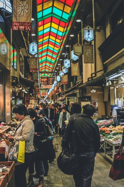 Livsmedelsmarknaden Nishiki Kyoto Den April 2012 — Stockfoto