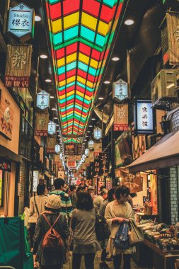 Nishiki Gıda Pazarı, Kyoto 'dan 10 Nisan 2012