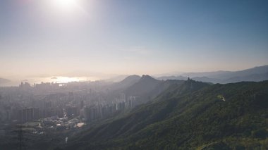Sonbahar mevsiminin manzarası, Tung Yeung Shan