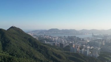 Misty Hong Kong silueti, Fei Ngo Shan 'dan 20 Mayıs 2022' de görünüyor.