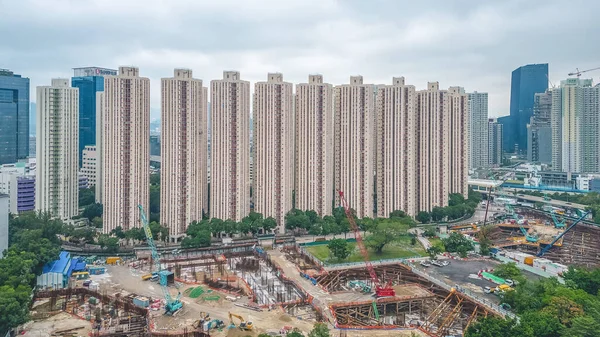 正在建造中的位于香港的建筑工地2022年11月4日 图库图片