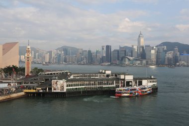 22 Nisan 2012 Tsim Sha Tsui Kültür Merkezi ile Feribot İskelesini Başlat