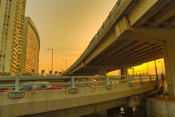 2012年6月5日东港岛走廊高速公路的车流量 — 图库照片