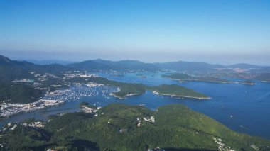 Sai Kung 11 Kasım 2022 'de Liman Barınağı' nın kıyı şeridi.