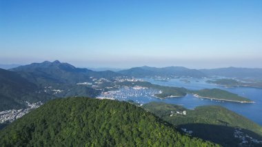 Sai Kung 11 Kasım 2022 'de Liman Barınağı' nın kıyı şeridi.