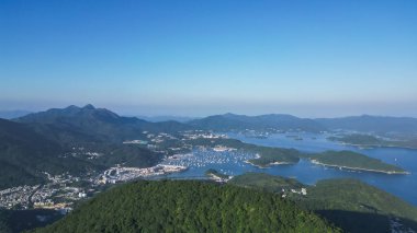 Sai Kung 11 Kasım 2022 'de Liman Barınağı' nın kıyı şeridi.