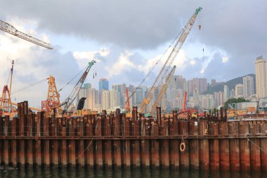 27 Haziran 2012 Merkez Hong Kong 'daki proje yapım aşamasında.