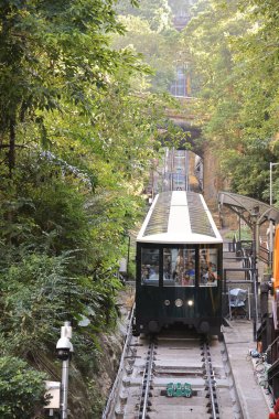 Yeni Peak Tram Köprüsü 'nü geç MacDonnell Yolu 14 Ekim 2022