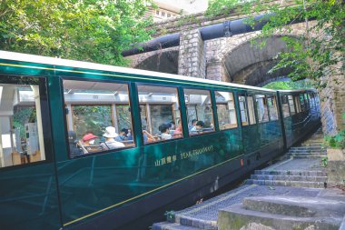 Yeni Peak Tram Köprüsü 'nü geç MacDonnell Yolu 14 Ekim 2022