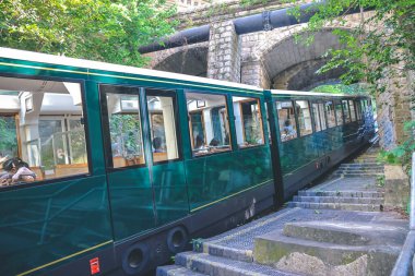 Yeni Peak Tram Köprüsü 'nü geç MacDonnell Yolu 14 Ekim 2022
