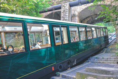 Yeni Peak Tram Köprüsü 'nü geç MacDonnell Yolu 14 Ekim 2022