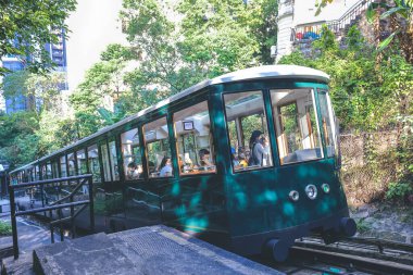 Yeni Peak Tram Pisti MacDonnell Road İstasyonu 14 Ekim 2022