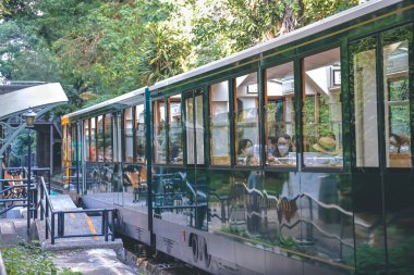 Yeni Peak Tram Pisti MacDonnell Road İstasyonu 14 Ekim 2022
