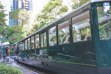 Yeni Peak Tram Pisti MacDonnell Road İstasyonu 14 Ekim 2022