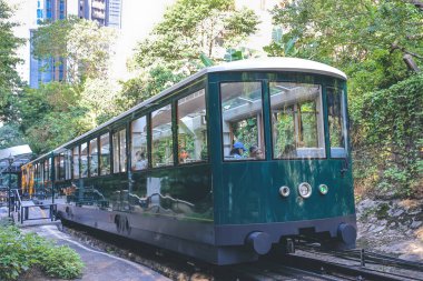 Yeni Peak Tram Pisti MacDonnell Road İstasyonu 14 Ekim 2022