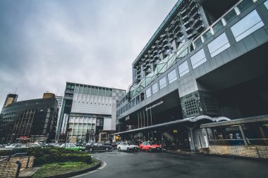 11 Nisan 2012 Kyoto İstasyonu Japonya 'da bir tren istasyonudur.