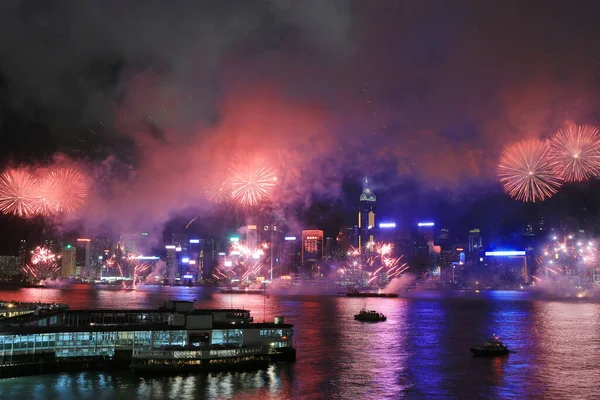 Juli 2012 Hongkongs Skyline Ovanför Victorias Hamn — Stockfoto