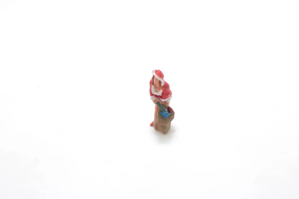 Счастливая Женщина Празднует Рождество Шляпе Санты — стоковое фото