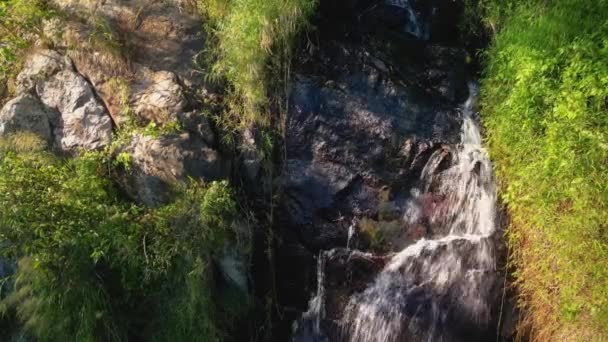 Cascada Silvermine Mui Isla Lantau Hong Kong — Vídeos de Stock