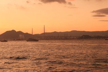 Victoria Limanı, 4 Temmuz 2012 'de Hong Kong Adası' nın batı tarafından görülüyor.
