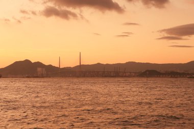 Victoria Limanı, 4 Temmuz 2012 'de Hong Kong Adası' nın batı tarafından görülüyor.