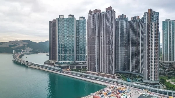 Lohas Park Είναι Ένα Χονγκ Κονγκ Παραθαλάσσια Οικιστική Ανάπτυξη Δεκ — Φωτογραφία Αρχείου