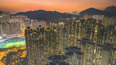 Hang Hau bölgesindeki konut binası, Gece Görüşü 1 Nisan 2022