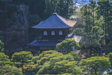 Japonya, Kyoto 'daki ünlü Ginkaku Ji' nin bulutlu manzarası 12 Nisan 2012