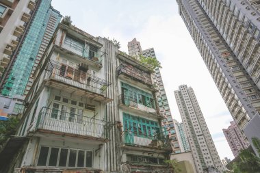 23 Eylül 2012 Central Hong Kong 'daki Tong Lau.