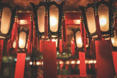 23 Eylül 2012 Çin tapınağındaki sönük fenerler, Hong Kong