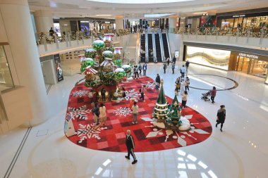 ELEMENT Noel Dekorasyonu, Hong Kong 8 Aralık 2022 