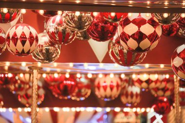 TST Hong Kong 'da Noel ışıklandırması 2 Aralık 2012