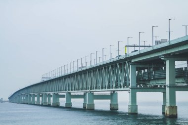 Kansai Havaalanı 'nı bağlayan köprü açıklığı, osaka, 13 Nisan 2012