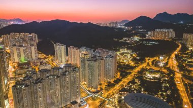 7 Mayıs 2022 'de, T.K. Oh bölgesindeki konut binası.