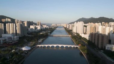 Shing Mun Nehri, Sha Tin, Hong Kong Gün batımında 21 Aralık 2022