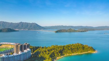 Ma On Shan, Hong Kong 'daki 23 Aralık 2022 Denizyıldızı Körfezi kıyısı..