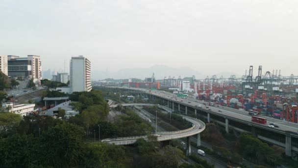 移動車と高速道路の複数のレベルの接合道路 クワイ鄭高速道路31 12月2022 — ストック動画