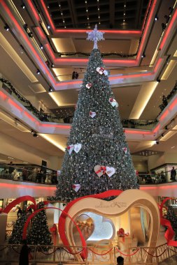Bir Noel ağacı festivali alışveriş merkezi, Hong Kong. 28 Kasım 2012
