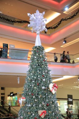 Bir Noel ağacı festivali alışveriş merkezi, Hong Kong. 28 Kasım 2012