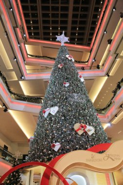 Bir Noel ağacı festivali alışveriş merkezi, Hong Kong. 28 Kasım 2012