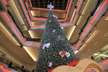 Bir Noel ağacı festivali alışveriş merkezi, Hong Kong. 28 Kasım 2012
