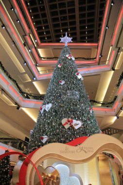Bir Noel ağacı festivali alışveriş merkezi, Hong Kong. 28 Kasım 2012