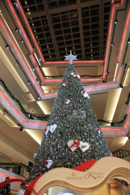 Bir Noel ağacı festivali alışveriş merkezi, Hong Kong. 28 Kasım 2012