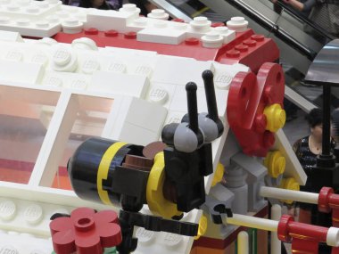 Şehir binası oyuncaklarla, lego bloklarından yapılmış 24 Kasım 2012